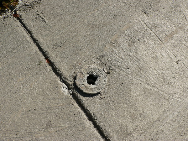 Ridicari aerisire gaz metan str. Ion Creanga 3.jpg